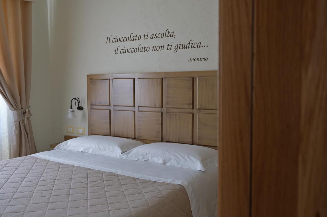 Chocohouse Bed & Breakfast รากูซา ภายนอก รูปภาพ